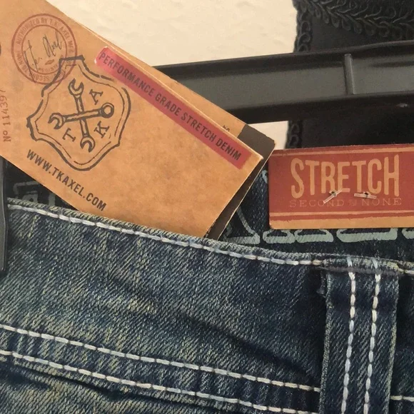 Women's Blue Jeans - Picture 2 of 6